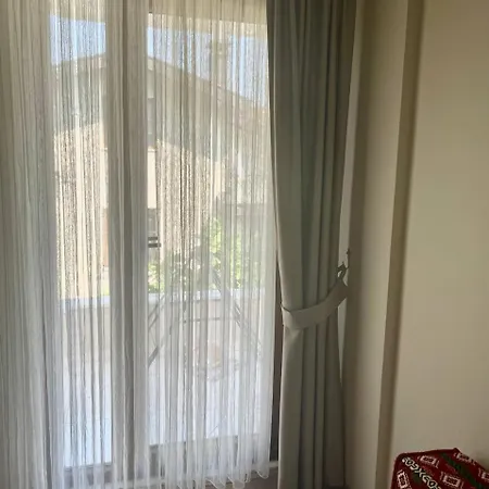 Halic * Γιάλοβα